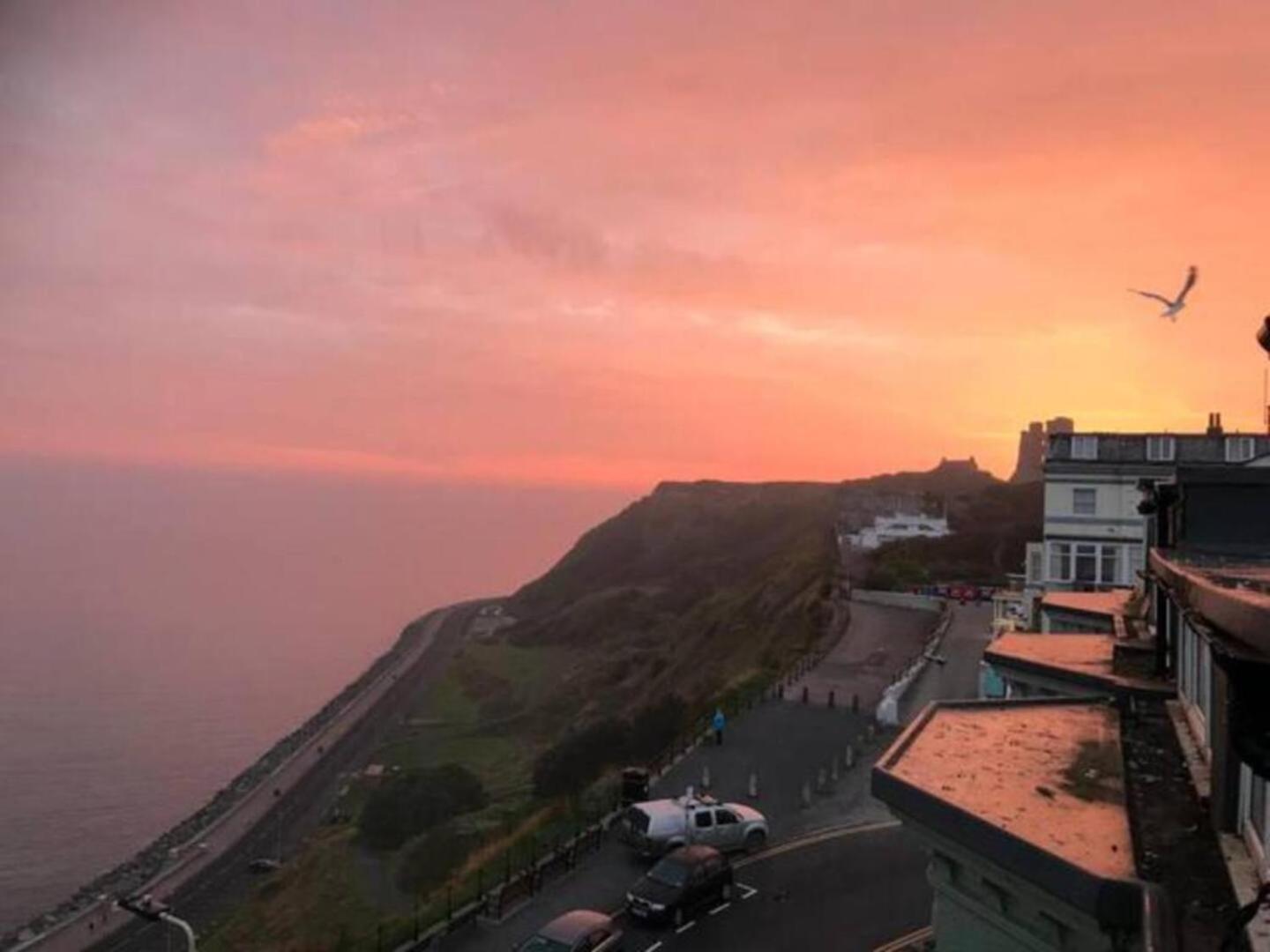 Seascape - Fantastic Location With Sea Views! Scarborough Exterior photo